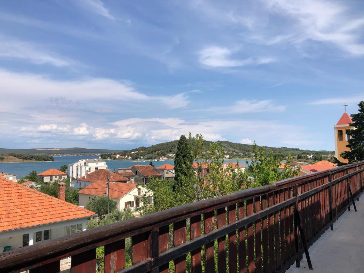 Nar Apartment Mrljane Екстериор снимка