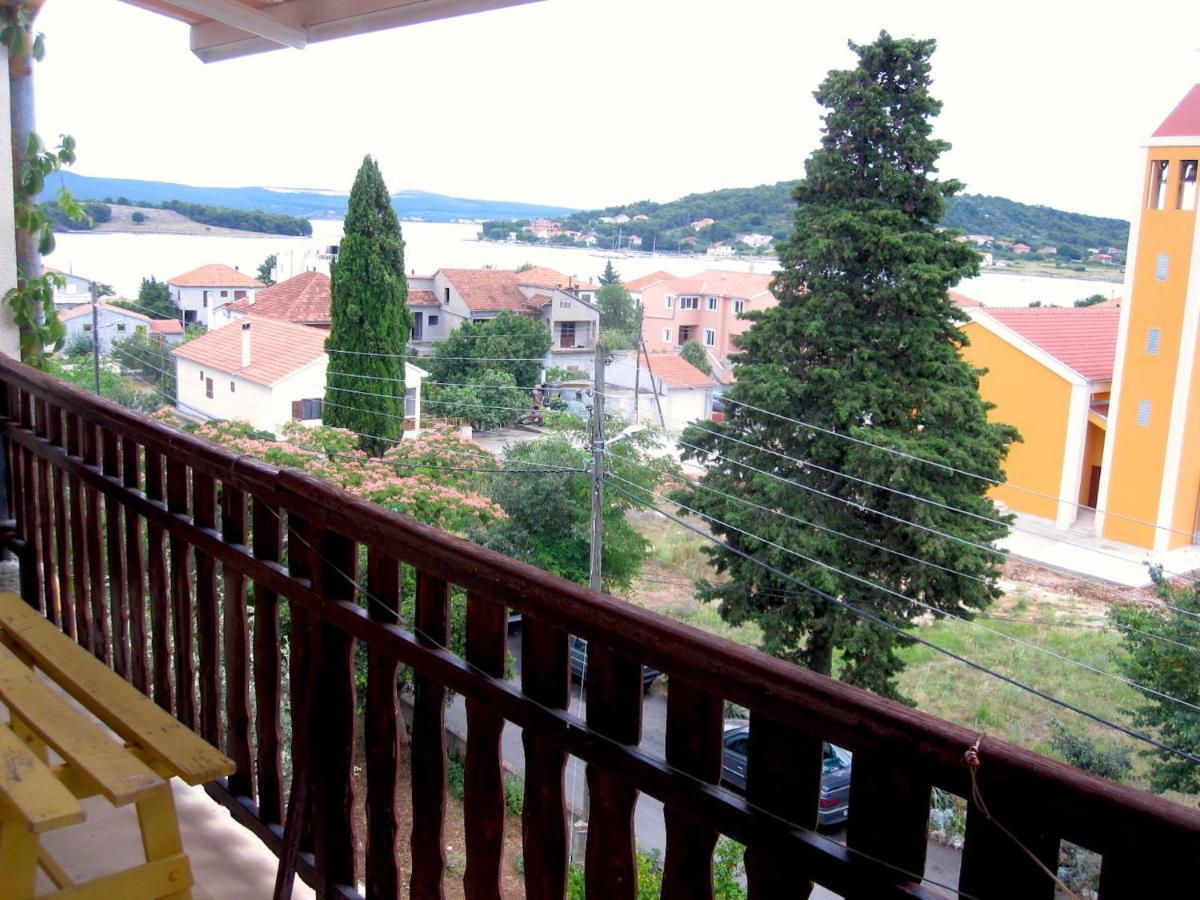 Nar Apartment Mrljane Екстериор снимка