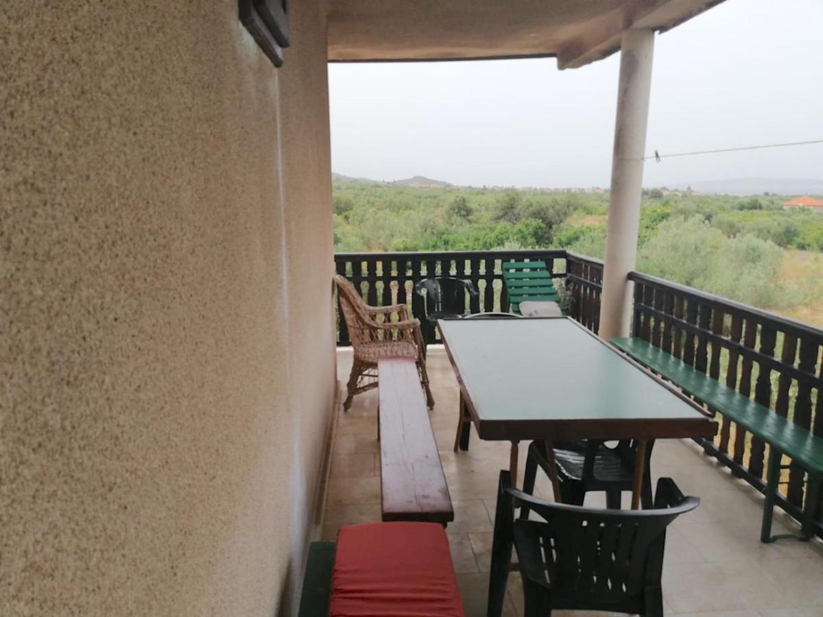 Nar Apartment Mrljane Екстериор снимка