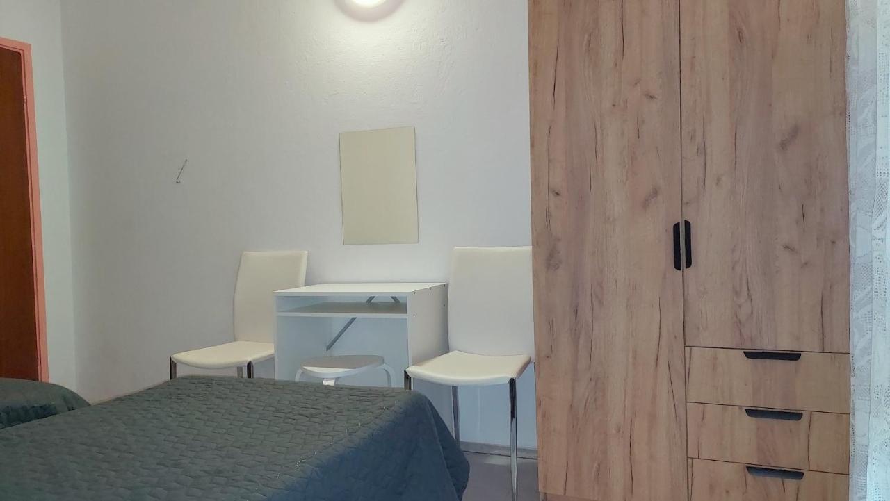 Nar Apartment Mrljane Екстериор снимка