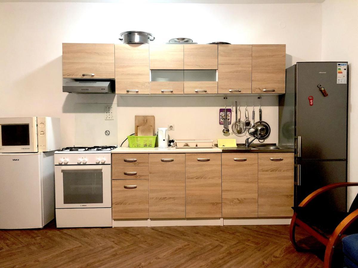 Nar Apartment Mrljane Екстериор снимка
